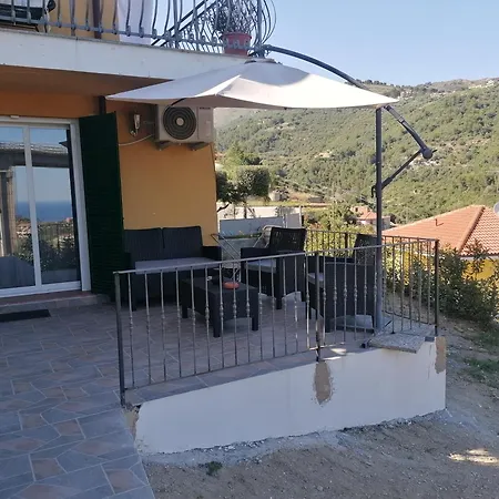 La Casa Di Trilly Konukevi Sanremo